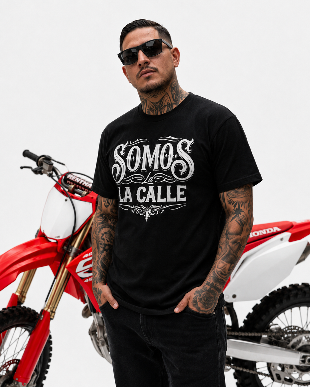 T shirt over size Medellin front  black  SOMOS LA CALLE